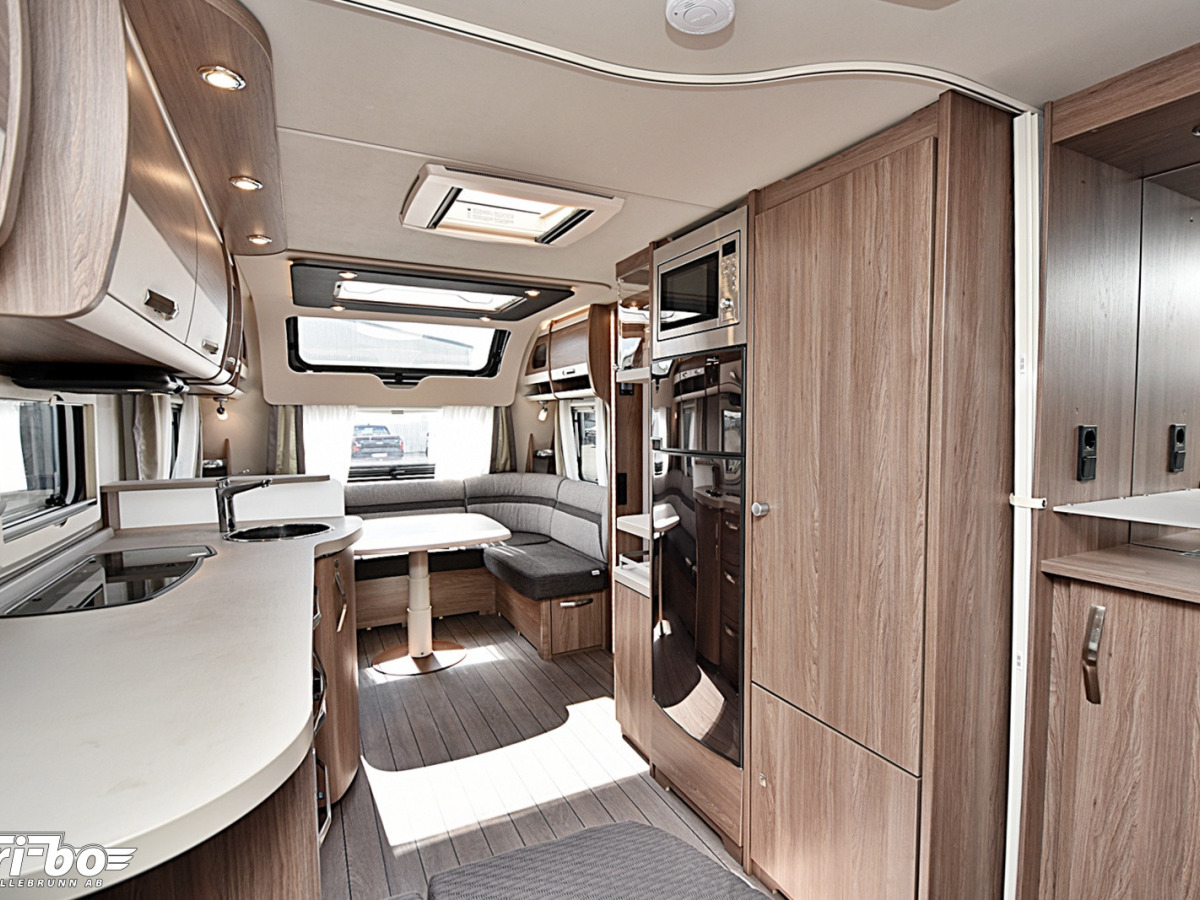 Knaus 580 UF Scandinavian Selection, Dubbelbädd, bild 17 av 26
