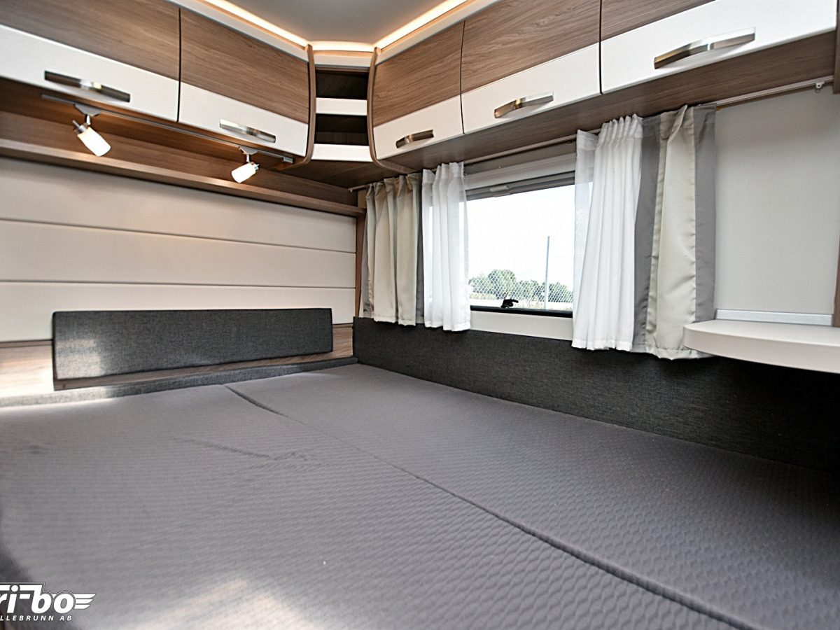 Knaus 580 UF Scandinavian Selection, Dubbelbädd, bild 15 av 26