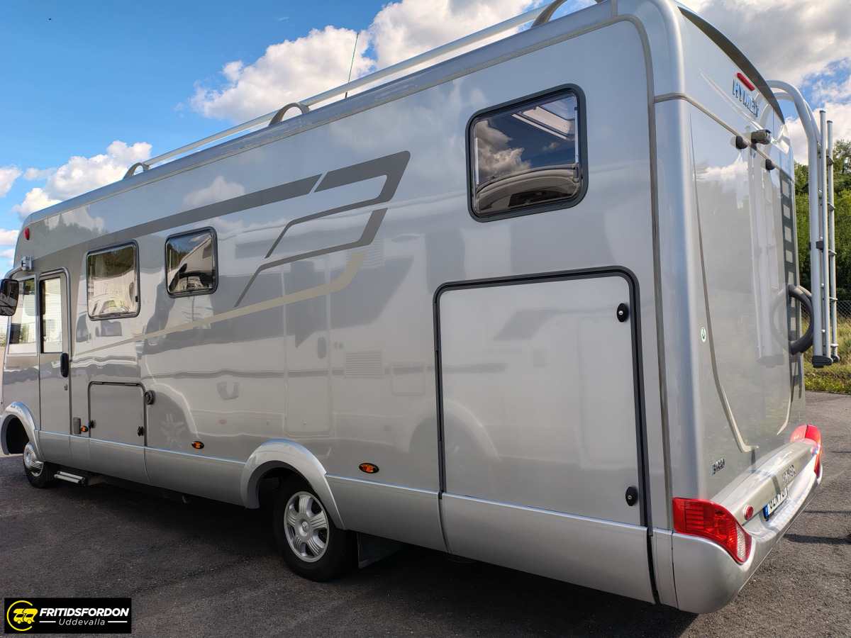 Hymer B 680 Hydraliska stödben Aut, bild 4 av 20