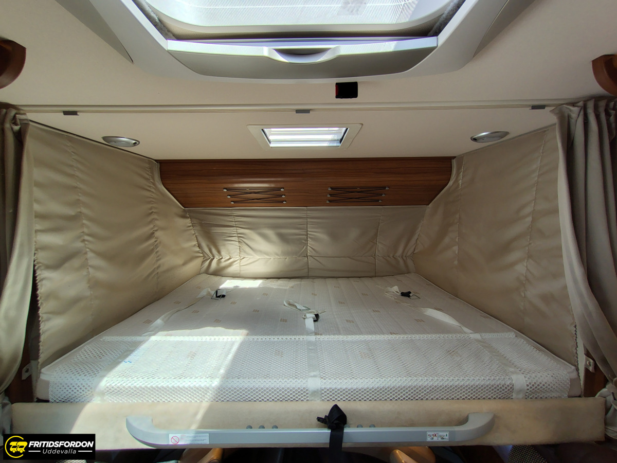 Hymer B 680 Hydraliska stödben Aut, bild 20 av 20