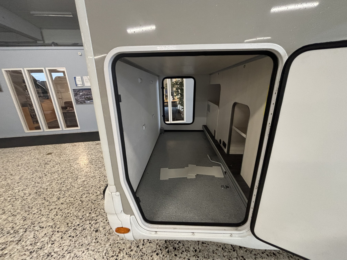 Chausson 777, bild 4 av 16