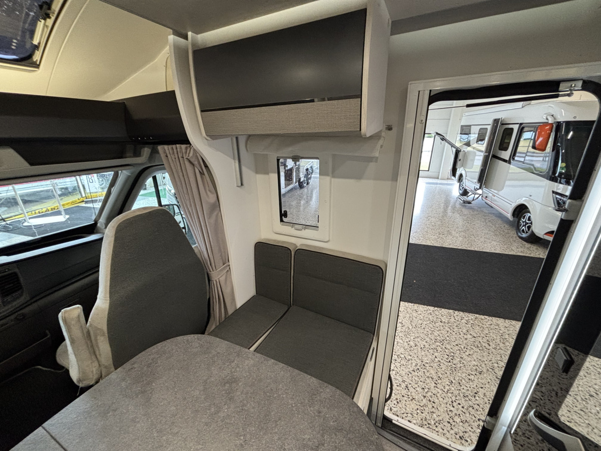 Chausson 777, bild 9 av 16