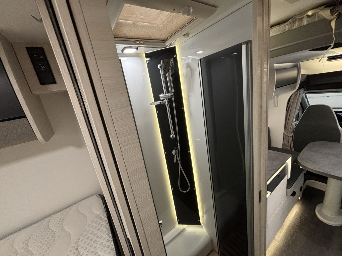 Chausson 777, bild 14 av 16