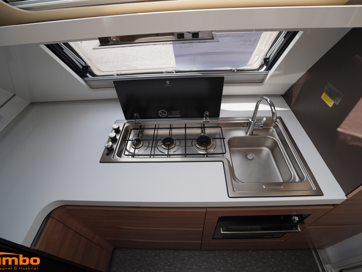 Adria ALPINA 663 HT Förtält AC, bild 5 av 18