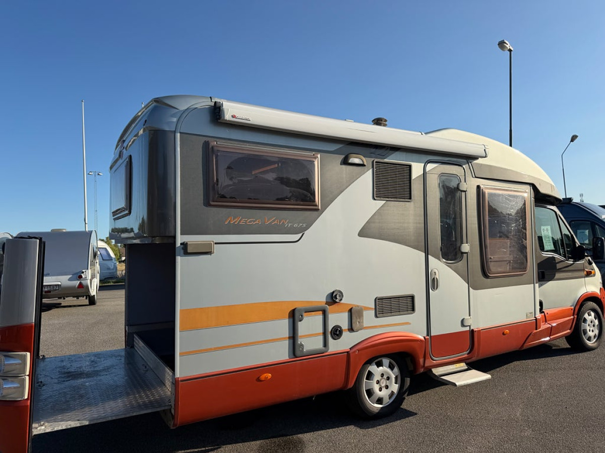 Bürstner Mega Van T675 4 sovplatser, bild 2 av 20