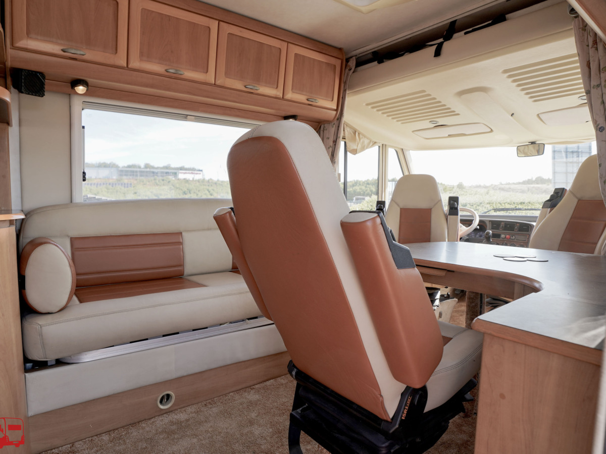 Hymer B 754 Renoveringsobjekt, bild 40 av 43