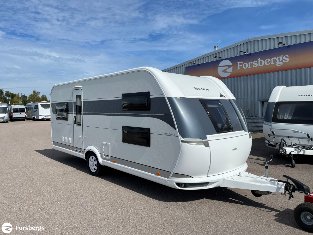 Hobby 515 UHK DE LUXE // PERFEKT FÖR FAMILJEN, bild 1 av 15