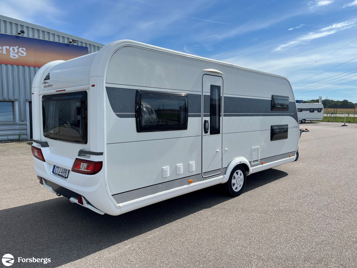 Hobby 515 UHK DE LUXE // PERFEKT FÖR FAMILJEN, bild 2 av 15