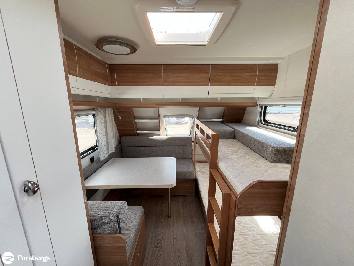 Hobby 515 UHK DE LUXE // PERFEKT FÖR FAMILJEN, bild 13 av 15
