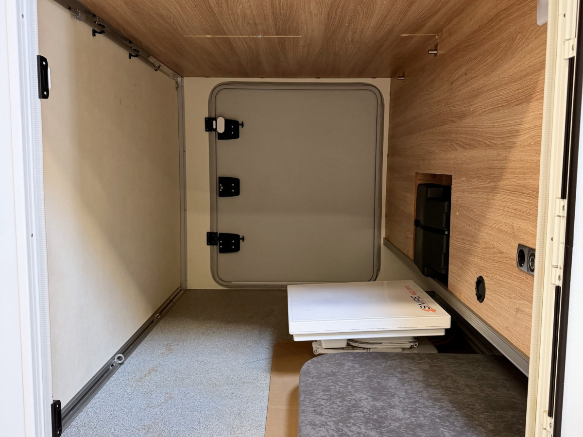 Knaus SKY I 700, bild 21 av 21