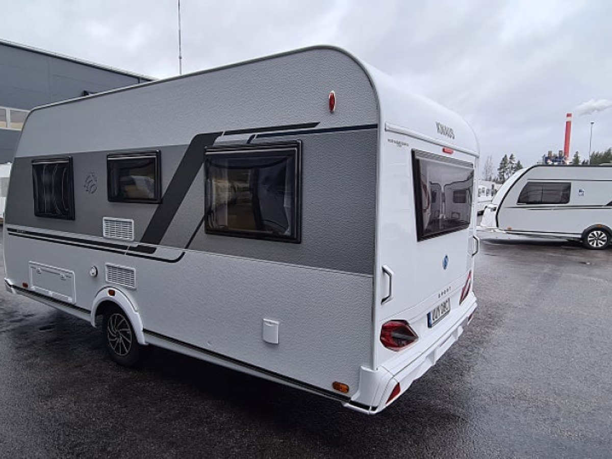 Knaus 450 FU Sport, bild 3 av 9