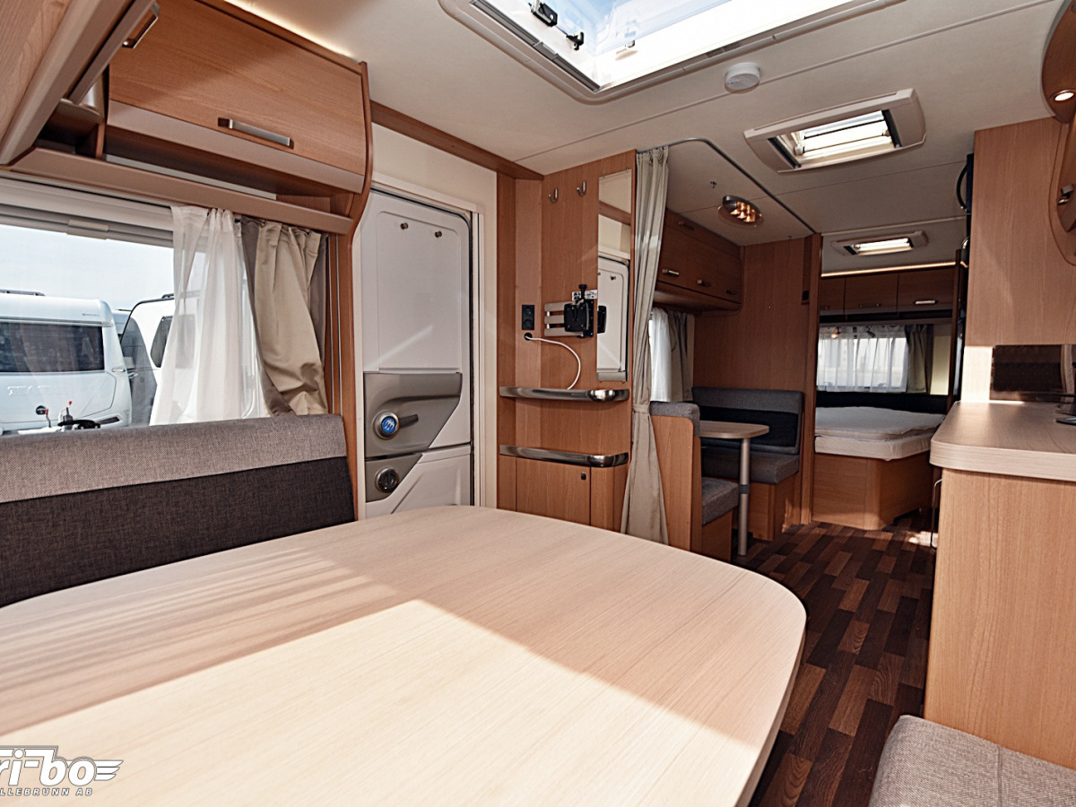 Knaus 650 UDF Sport, Barnkammare/Dubbelbädd, bild 7 av 27