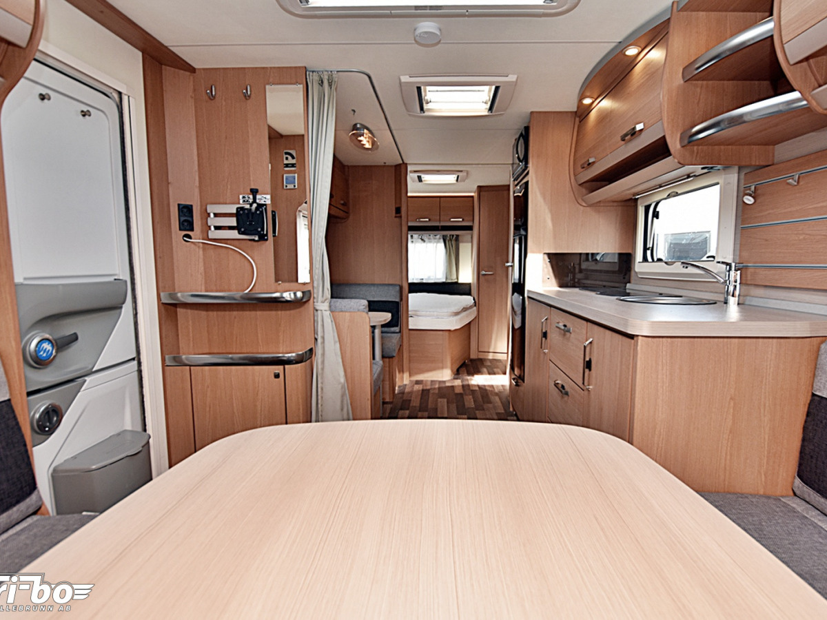 Knaus 650 UDF Sport, Barnkammare/Dubbelbädd, bild 8 av 27