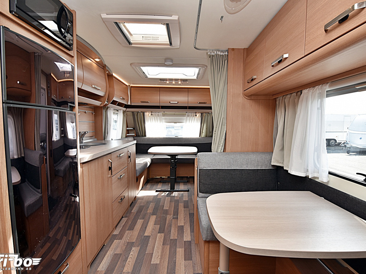 Knaus 650 UDF Sport, Barnkammare/Dubbelbädd, bild 18 av 27
