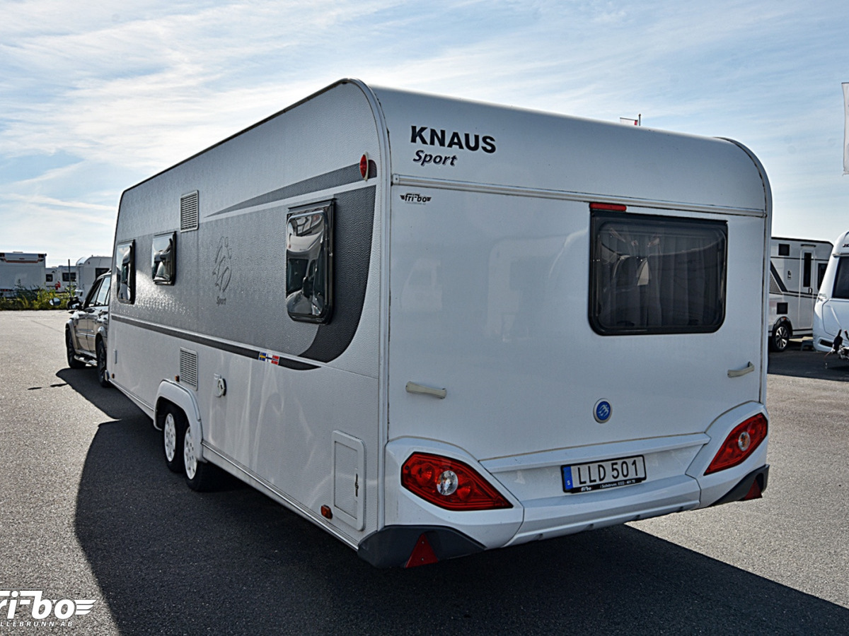 Knaus 650 UDF Sport, Barnkammare/Dubbelbädd, bild 26 av 27
