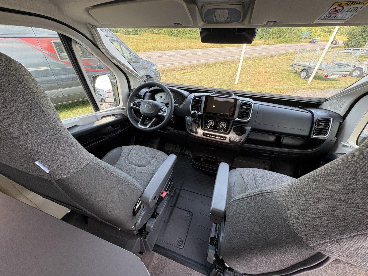 Sun Living V 65SL - FIAT Multijet3 2,2 140HP (103kWh) 35H, bild 12 av 12