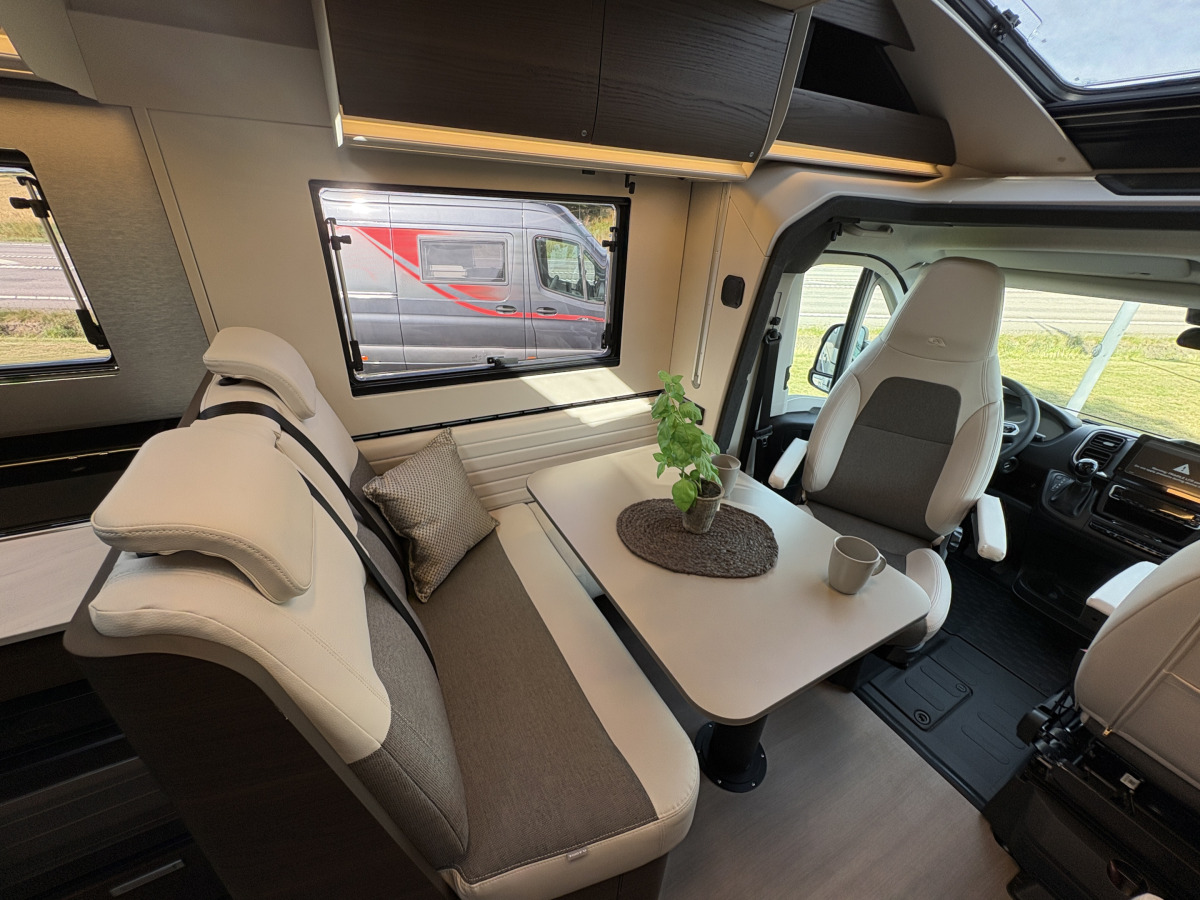 Adria MATRIX SUPREME 670 SL - Fiat MultiJet3 180HP (131 kW) HD 44H, bild 6 av 19