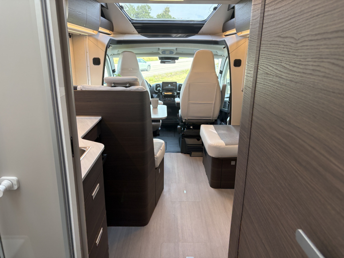 Adria MATRIX SUPREME 670 SL - Fiat MultiJet3 180HP (131 kW) HD 44H, bild 16 av 19