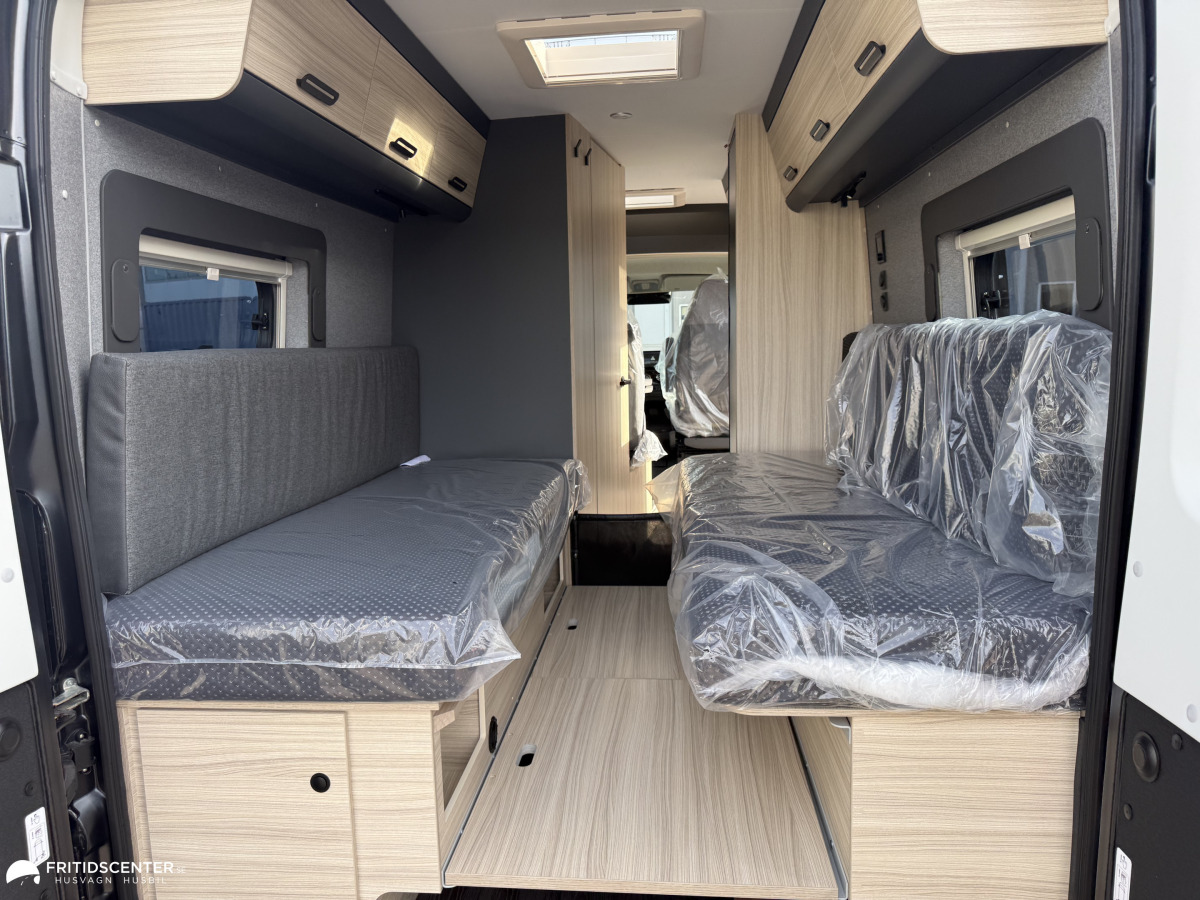 Sun Living V 65SL *Plåtis med Långbäddar*, bild 8 av 29