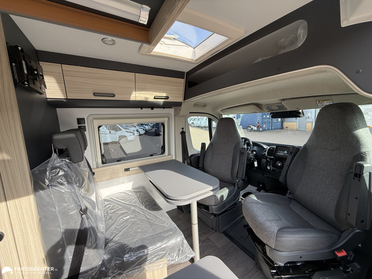 Sun Living V 65SL *Plåtis med Långbäddar*, bild 19 av 29