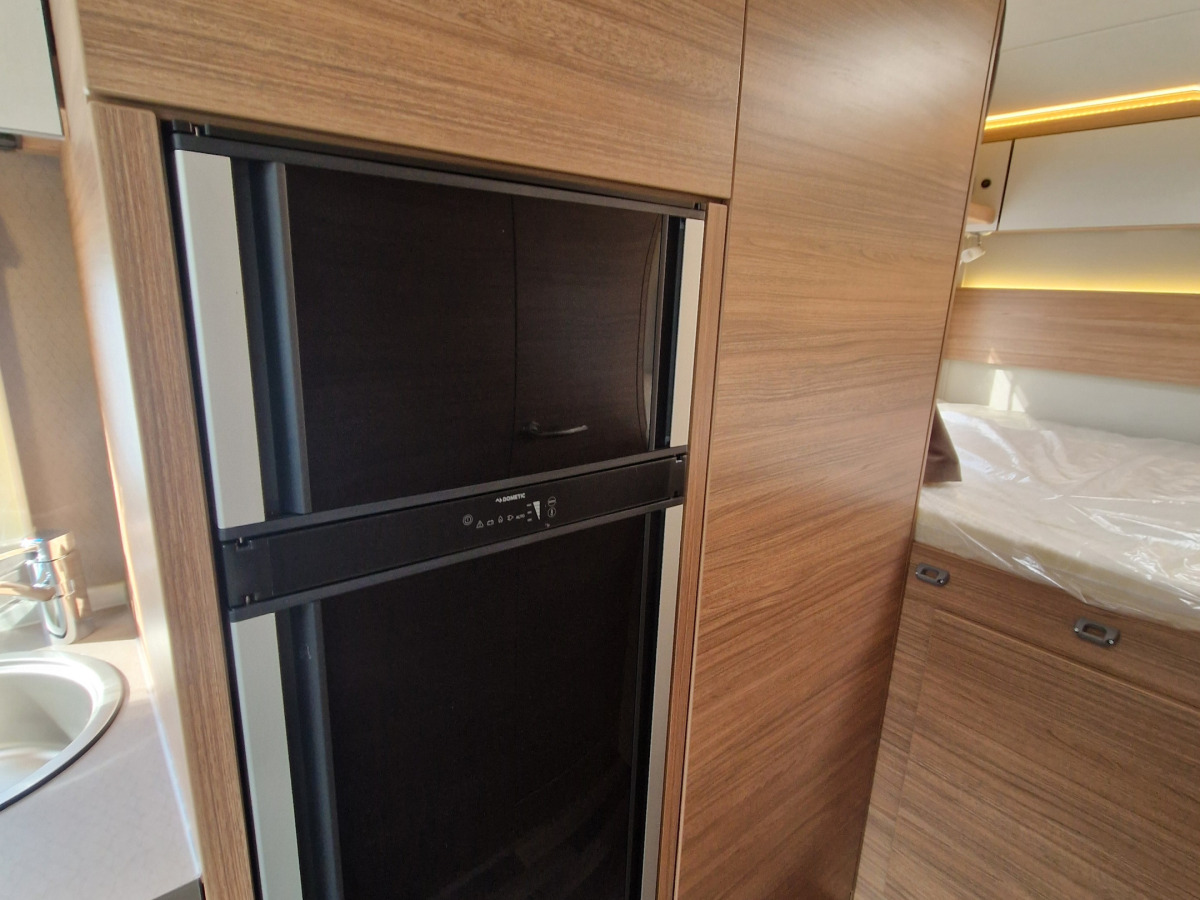 Weinsberg CaraHome 650 DG // LAGERRENSNING//, bild 5 av 12