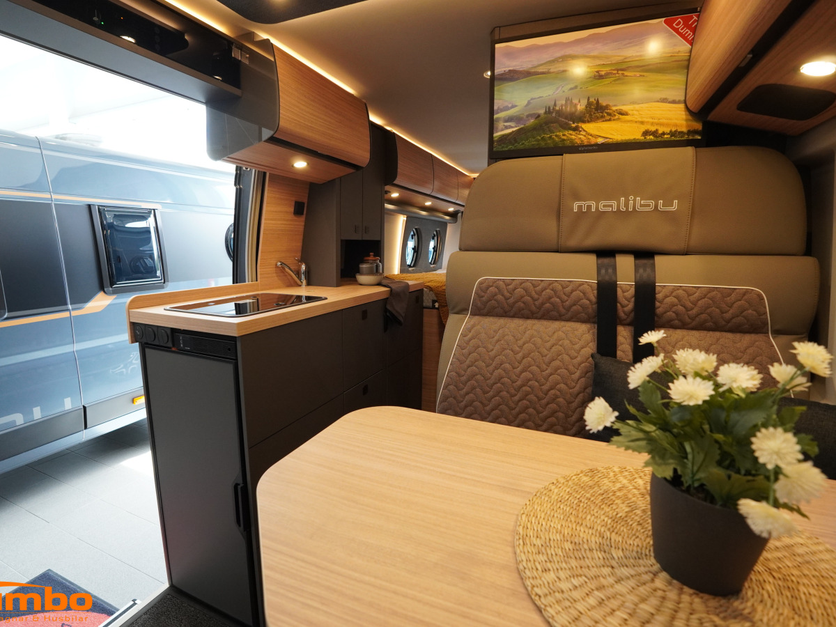 Malibu Van 640 LE RB first class two rooms GT skyview, Dieselpanna, 4000kg, bild 4 av 21