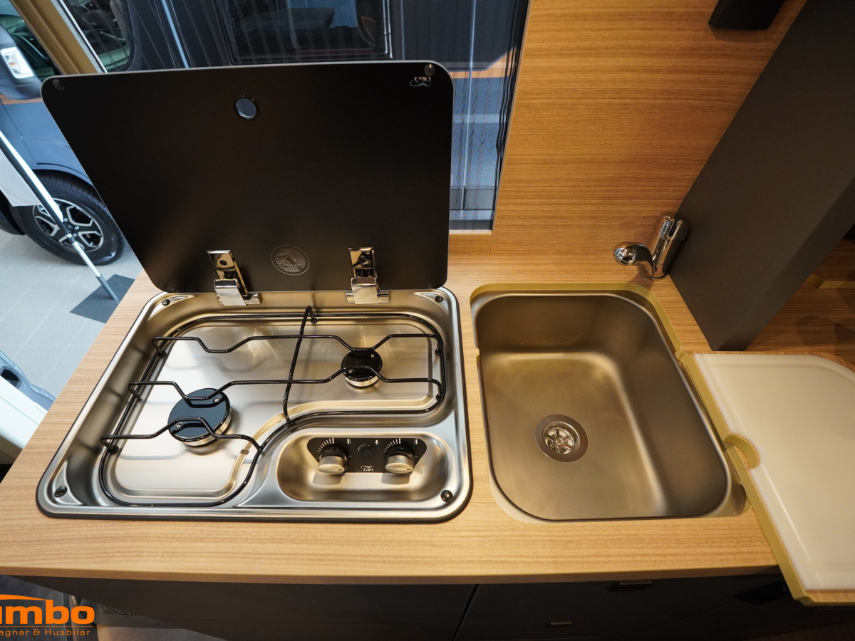 Malibu Van 640 LE RB first class two rooms GT skyview, Dieselpanna, 4000kg, bild 7 av 21