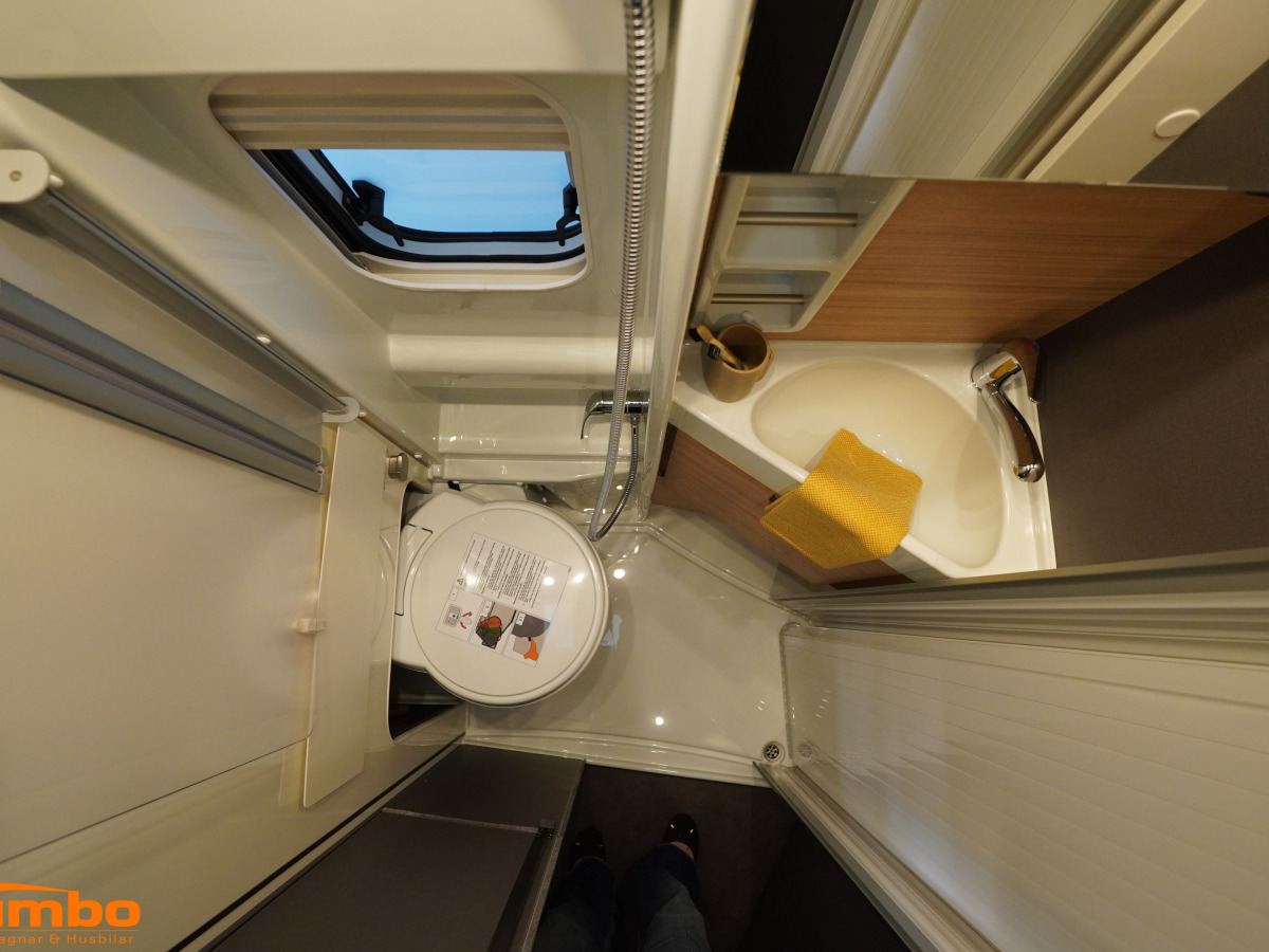 Malibu Van 640 LE RB first class two rooms GT skyview, Dieselpanna, 4000kg, bild 12 av 21