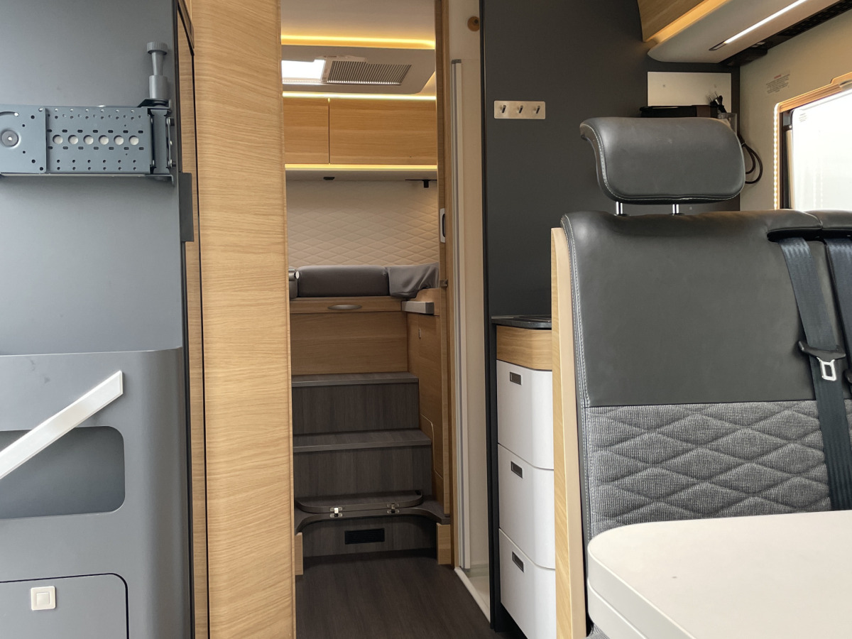 Adria SONIC 700 SL PLUS, bild 7 av 14