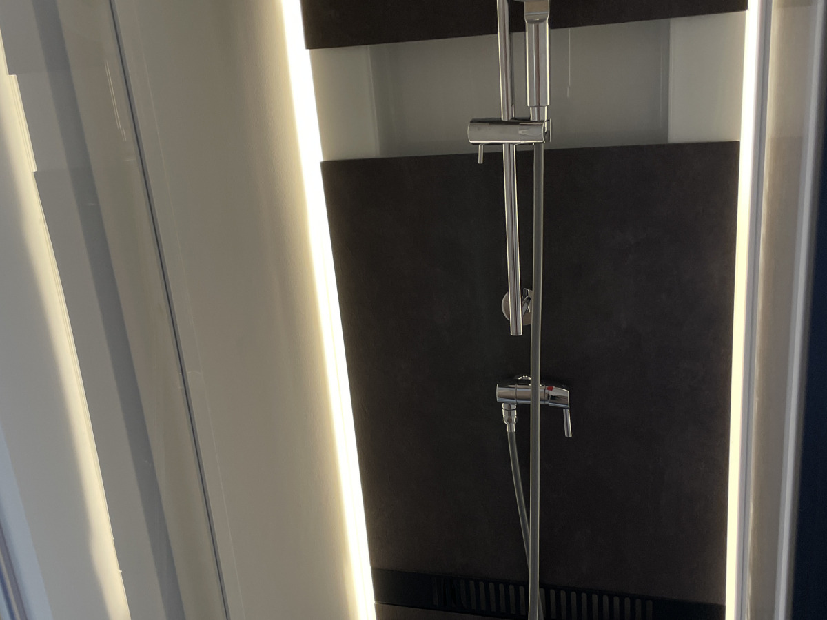 Adria SONIC 700 SL PLUS, bild 12 av 14