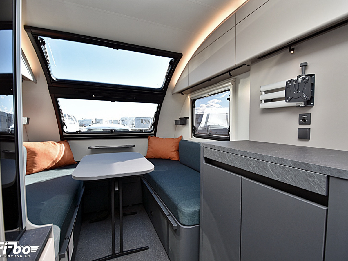 Adria 391 LH Action Sport, Långbäddar, bild 6 av 25