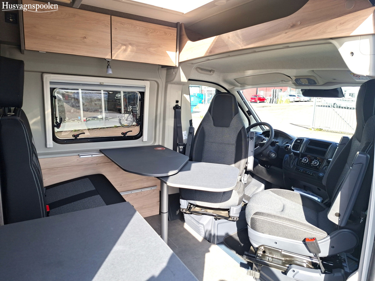 Dethleffs Globetrail 600 DS Active Automat, bild 9 av 21