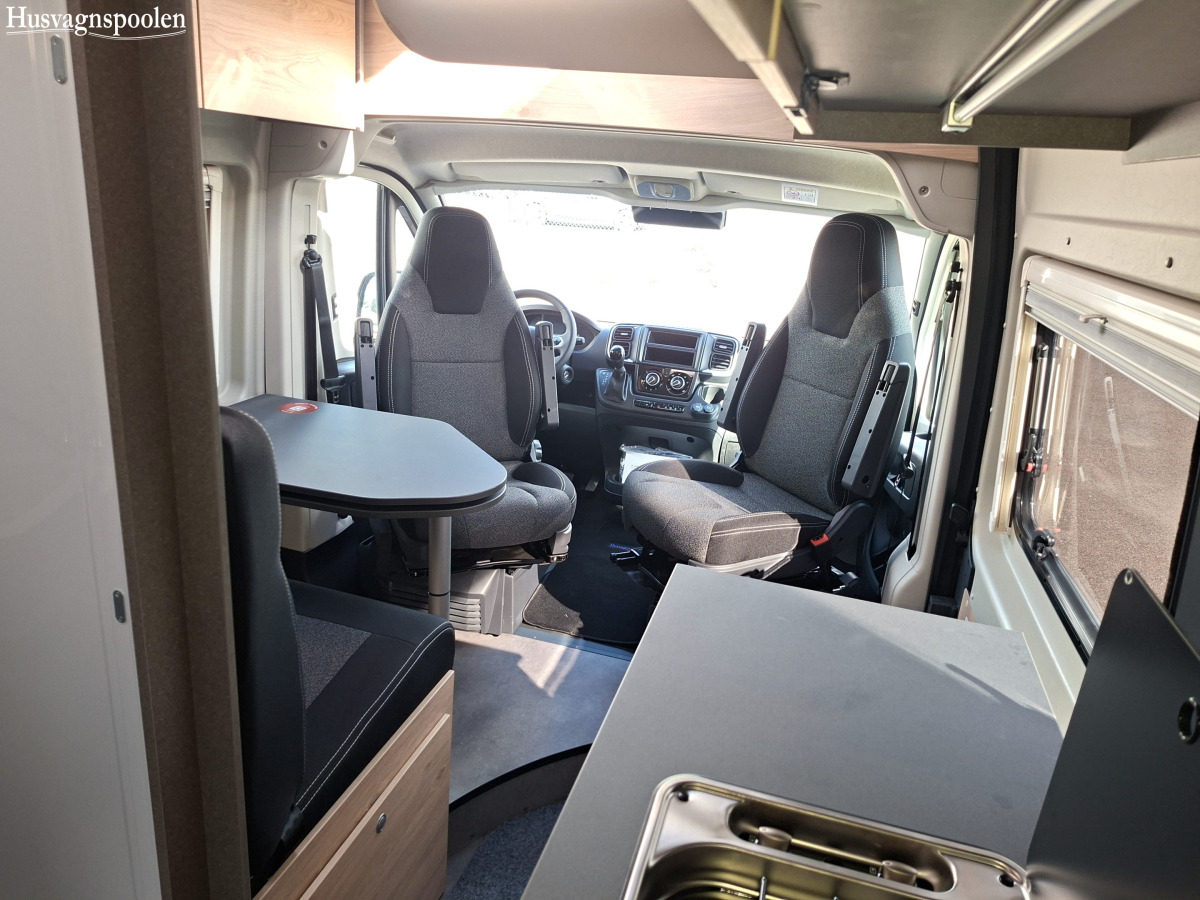 Dethleffs Globetrail 600 DS Active Automat, bild 14 av 21