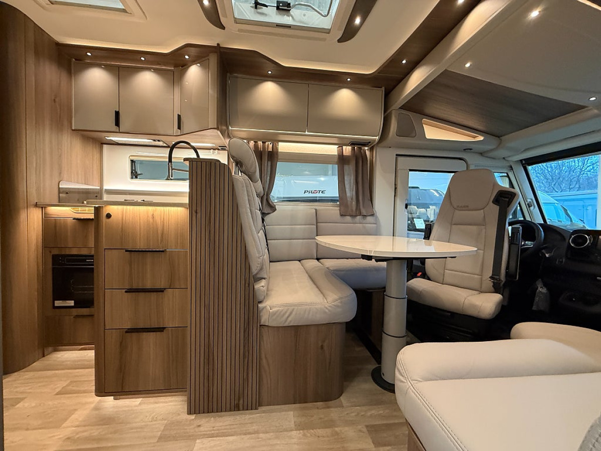 Kabe Imperial 790 LQB *Hydruliska stödben*Förbränningstoa, bild 8 av 23