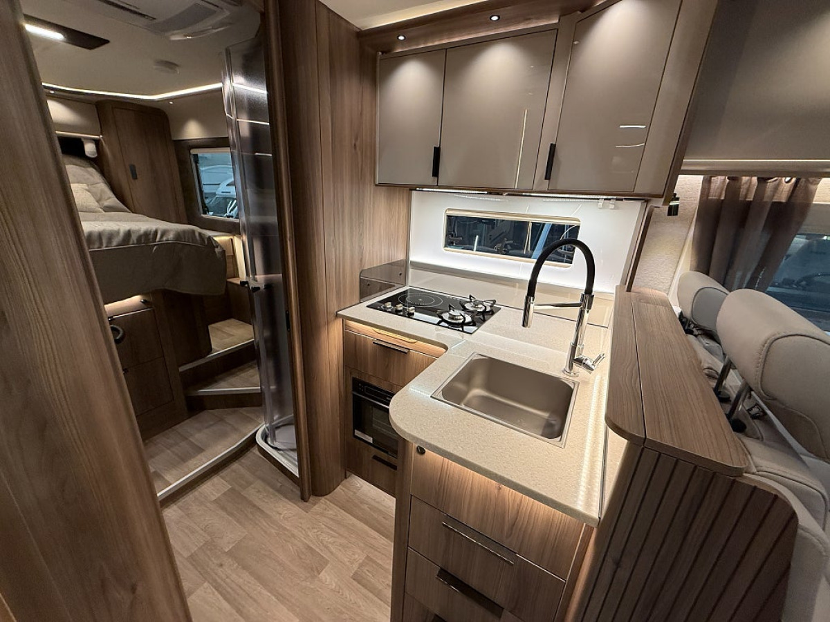 Kabe Imperial 790 LQB *Hydruliska stödben*Förbränningstoa, bild 10 av 23