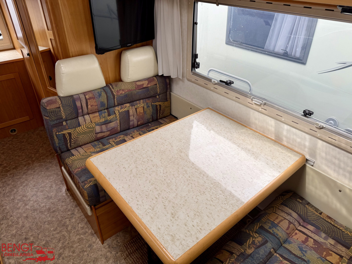Hymer B 564 6 meter, bild 13 av 19