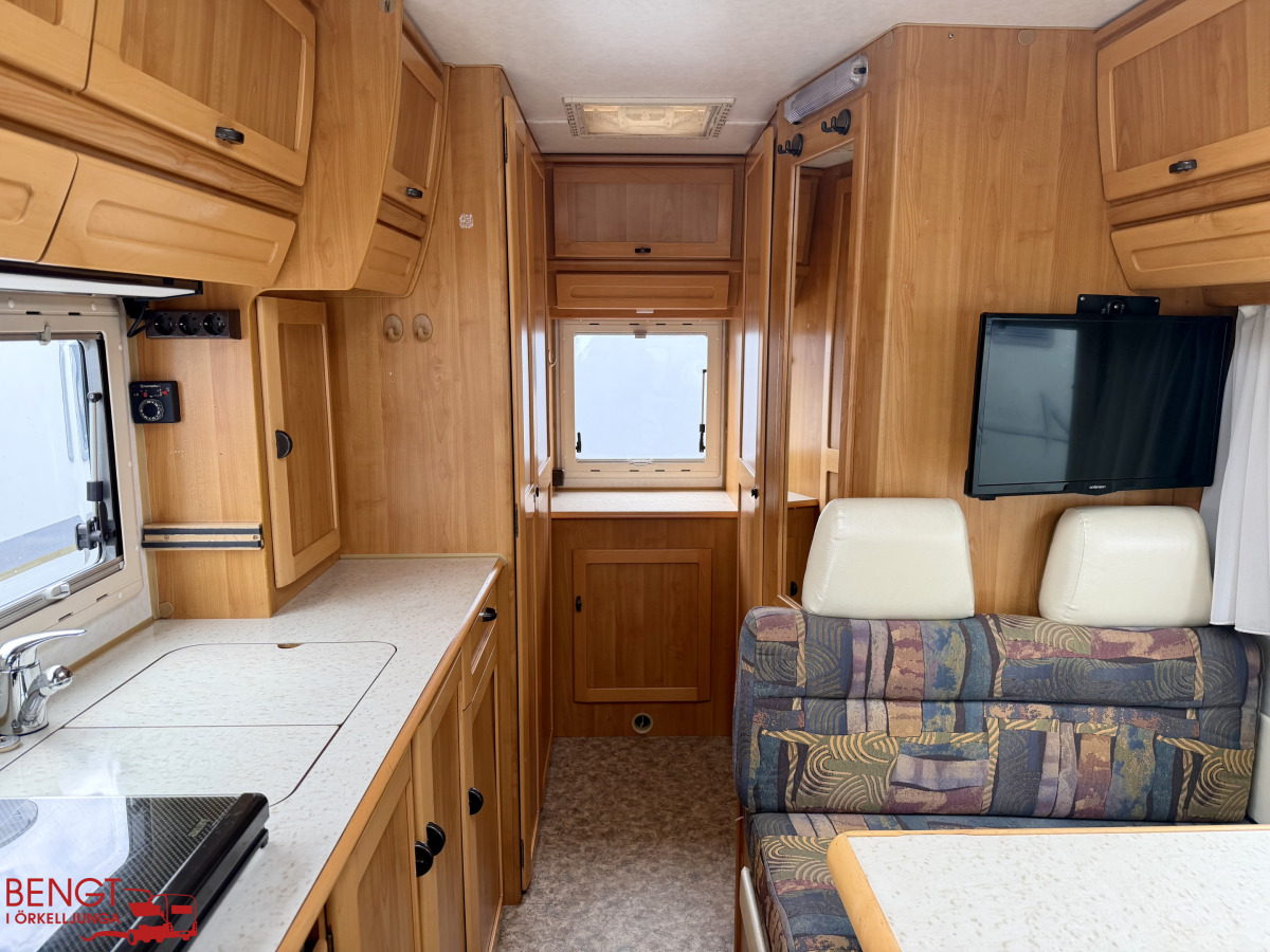 Hymer B 564 6 meter, bild 14 av 19