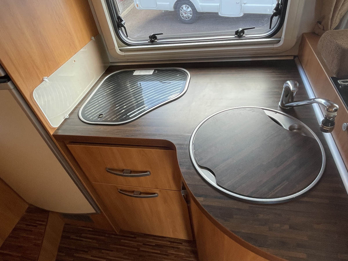 Hymer B 614 CL, bild 13 av 23