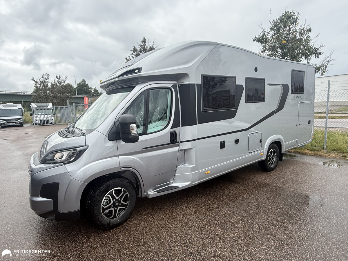 Adria MATRIX SUPREME 670 SL 140HP *Finns i Butik för påseende*, bild 2 av 7