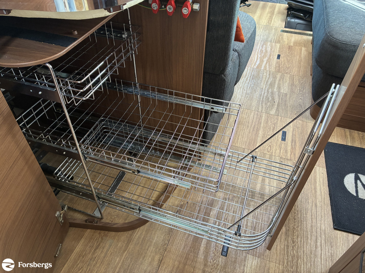 Niesmann ARTO 88 LE / Hydr.ben, Lithium, AC, Kamkedja, Auto, bild 11 av 42