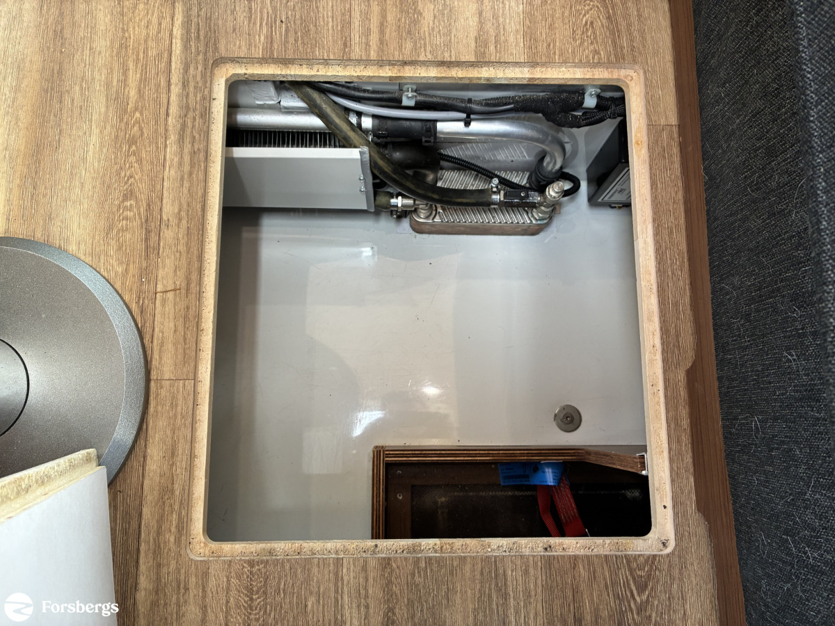 Niesmann ARTO 88 LE / Hydr.ben, Lithium, AC, Kamkedja, Auto, bild 30 av 42