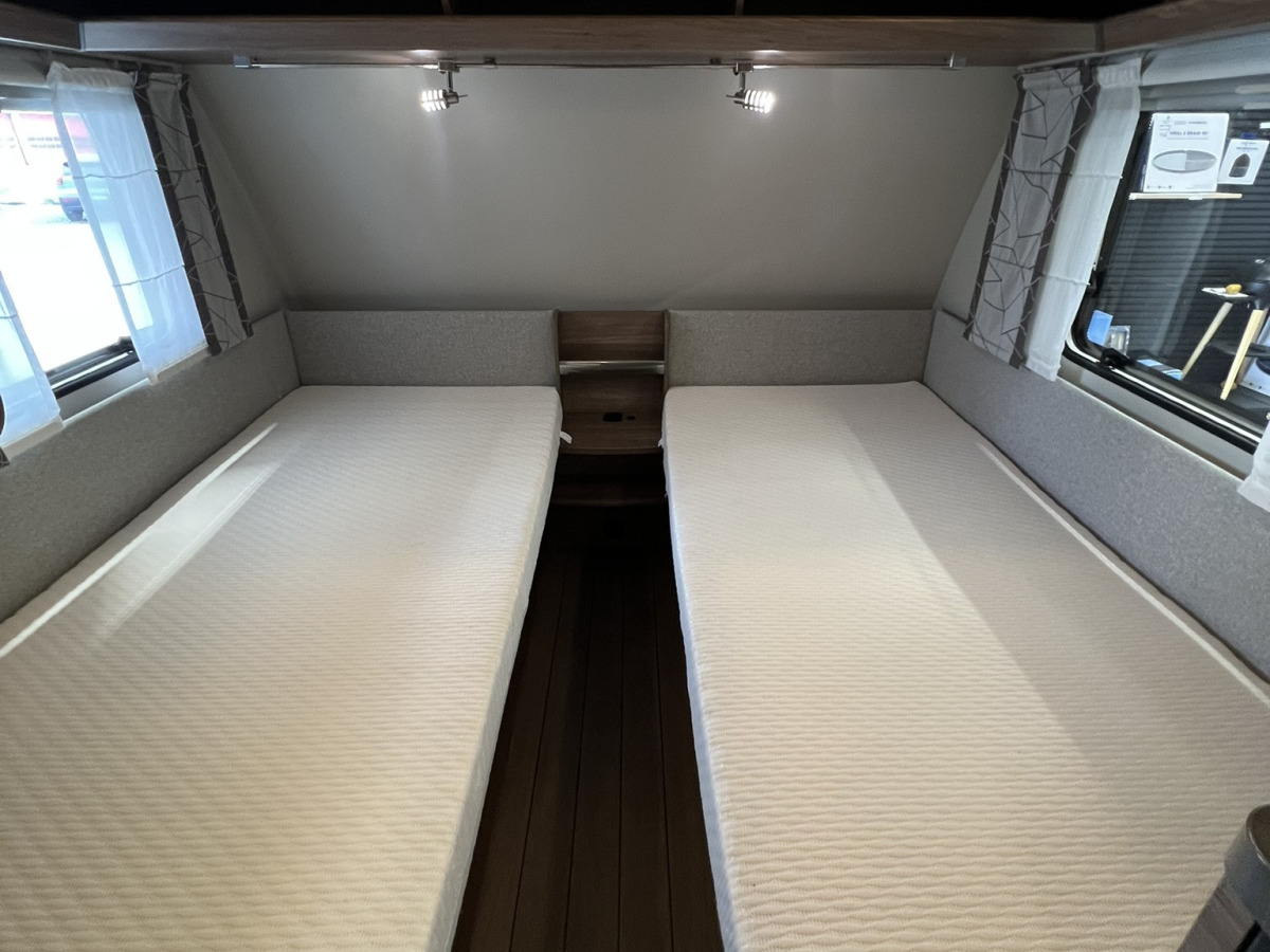 Knaus Sport 460 EU, bild 7 av 14