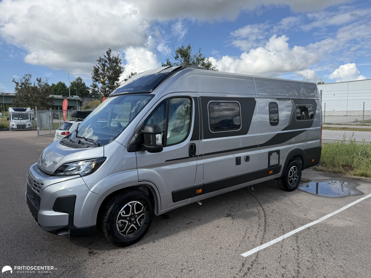 Adria TWIN SELECT 640 SLB - FIAT 6E 2,2 140HP 35H, bild 2 av 5