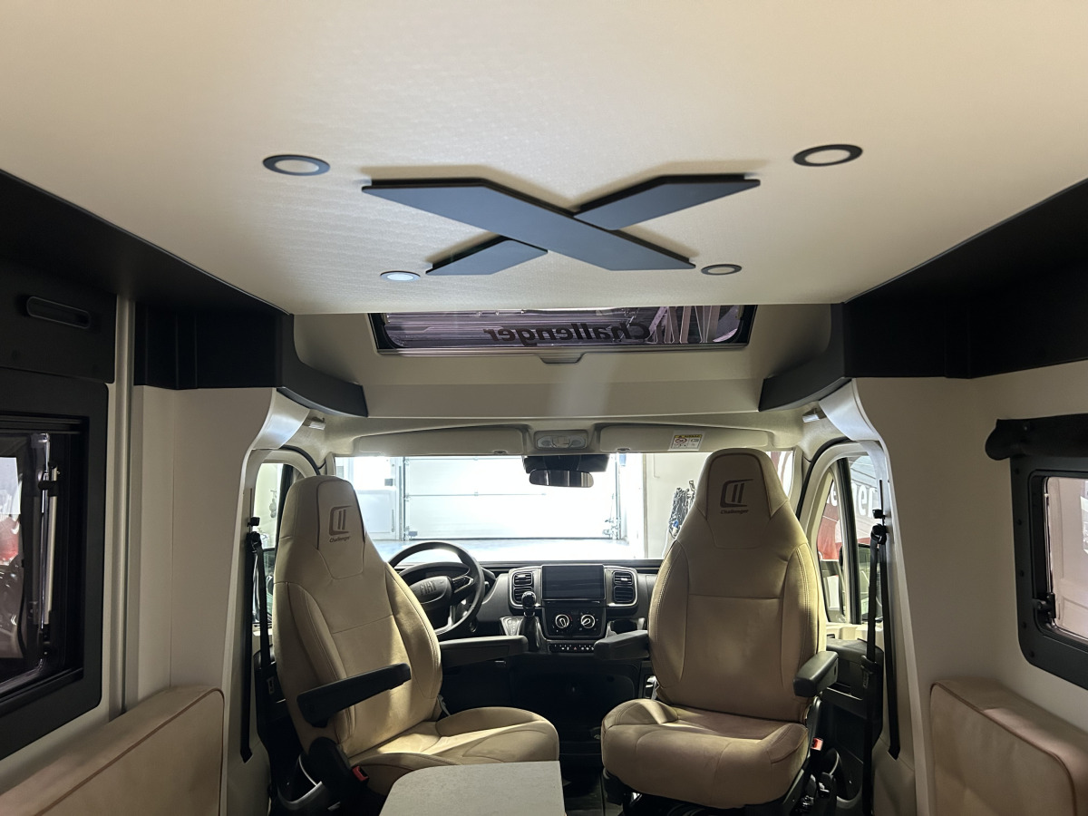 Challenger X150 Open Edition M26 - Fiat Ducato 2.2L 140 HK, bild 8 av 18