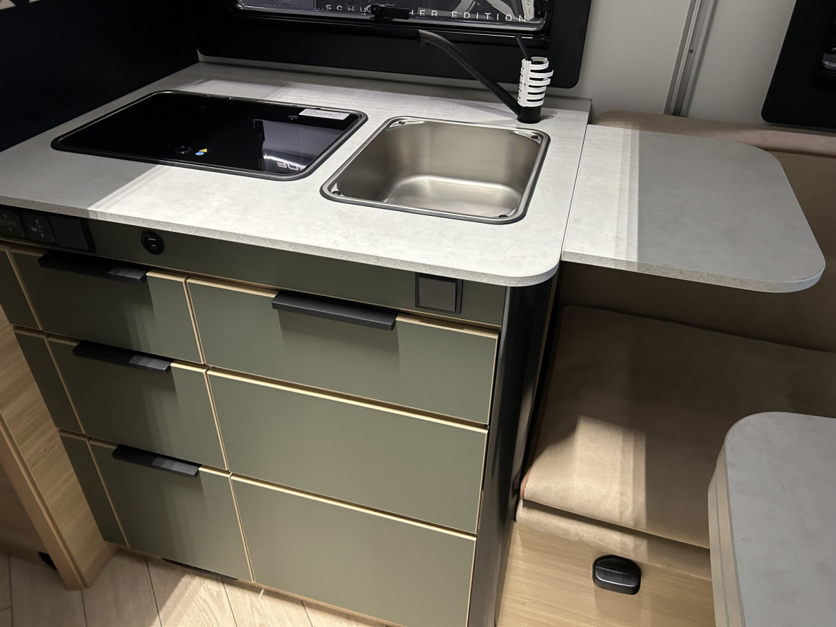 Challenger X150 Open Edition M26 - Fiat Ducato 2.2L 140 HK, bild 11 av 18