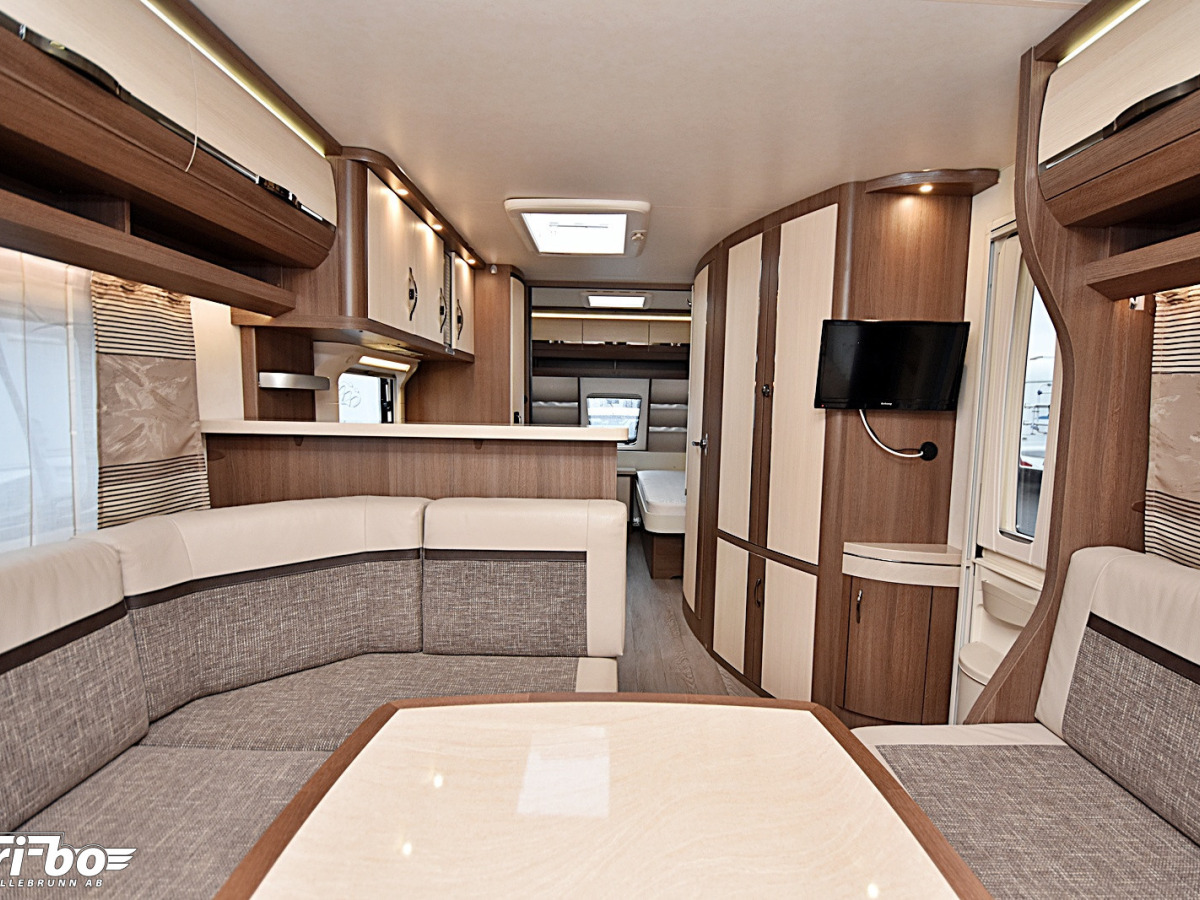 Hobby 620 CL Prestige, Långbäddar, bild 8 av 26