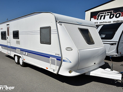 Hobby 650 UMFE Prestige, Dubbelbädd