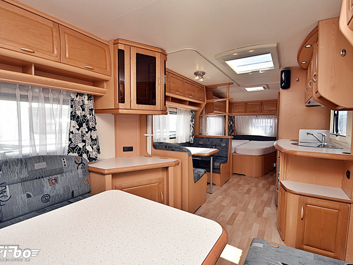 Hobby 650 UMFE Prestige, Dubbelbädd, bild 7 av 28