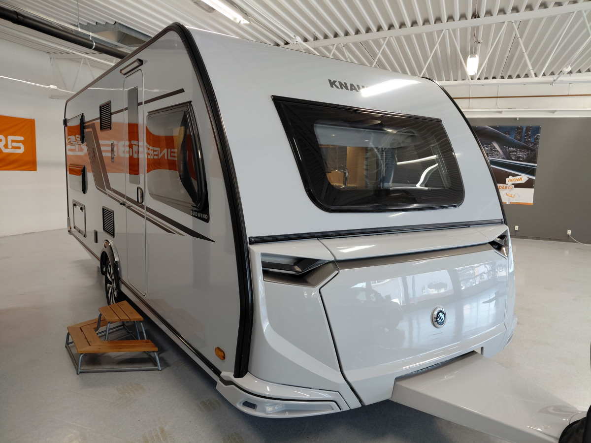 Knaus SÜDWIND BLACK SELECTION 580 UK, bild 1 av 9