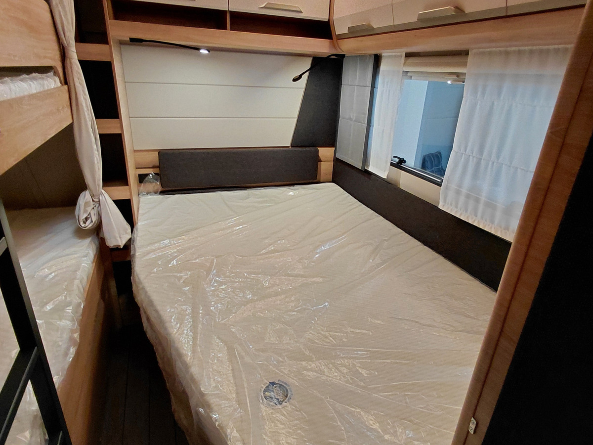 Knaus SÜDWIND BLACK SELECTION 580 UK, bild 7 av 9